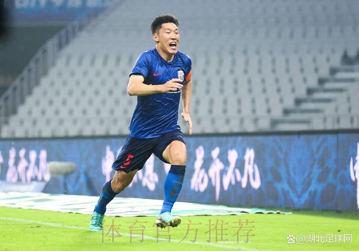 朱辰杰：亚运队有咬牙精神，低谷中更要展现作风