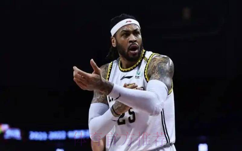 88比71狂胜17分！辽篮三连胜杀红眼：杨鸣隔空叫板广东队？