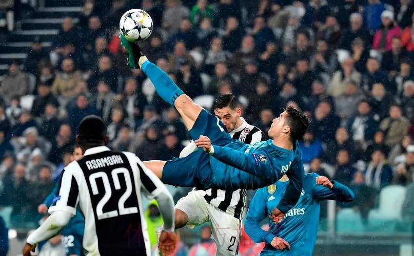 意大利杯尤文2-0乌迪内斯晋级，乔纳森-戴维、洛卡特利建功